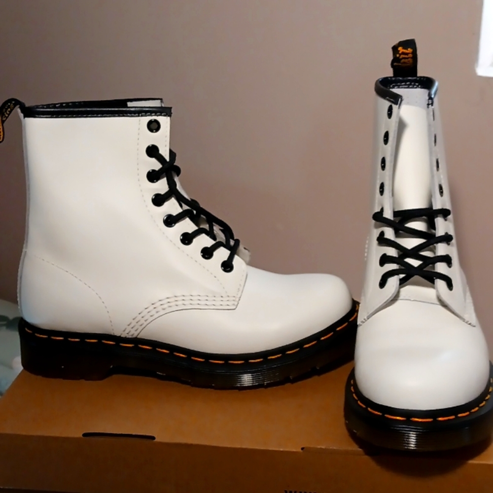 Dr. Marten Boots